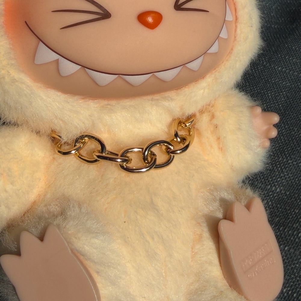 6 Necklaces for Labubu